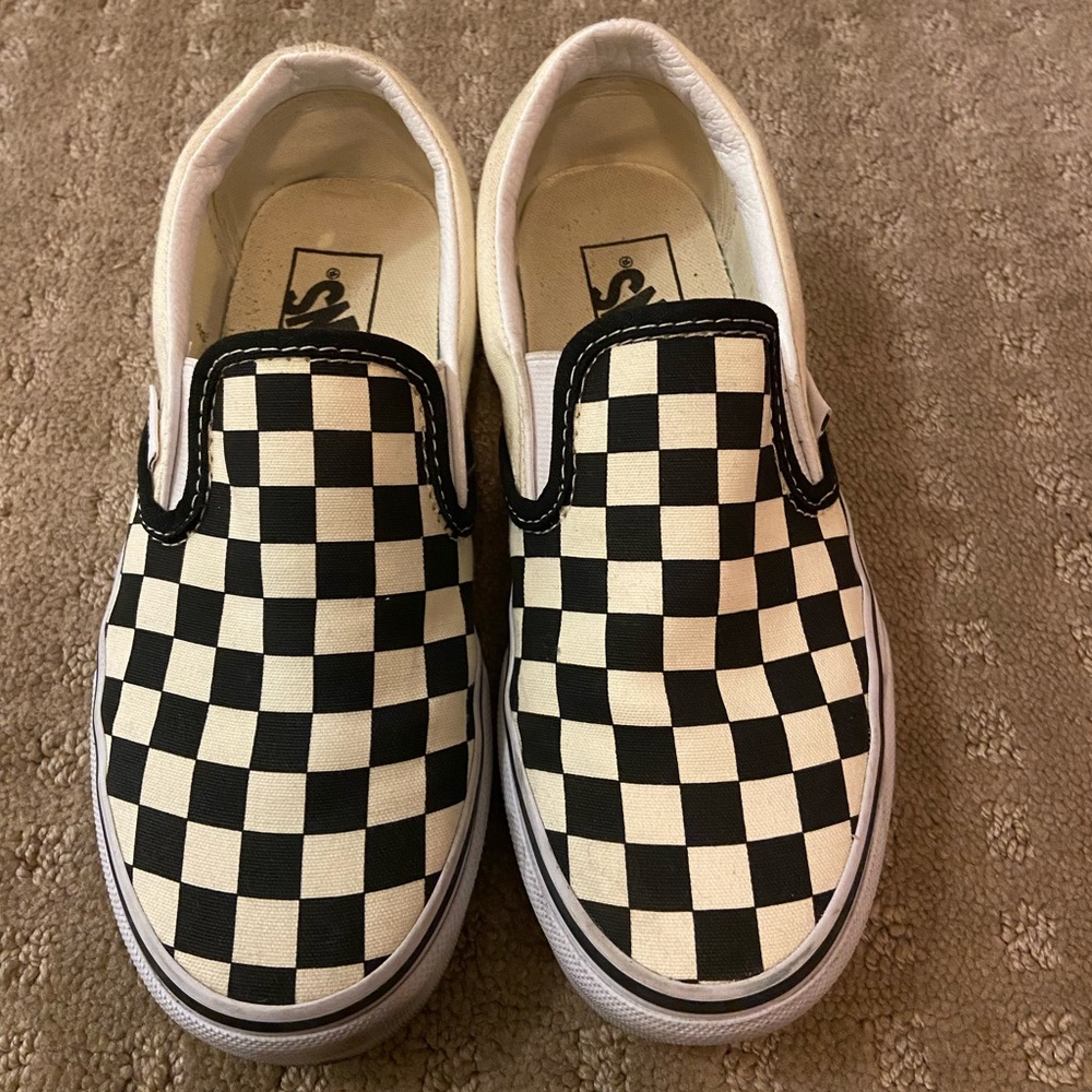 Vans black and white classic checkerboard sneakers size 5.5